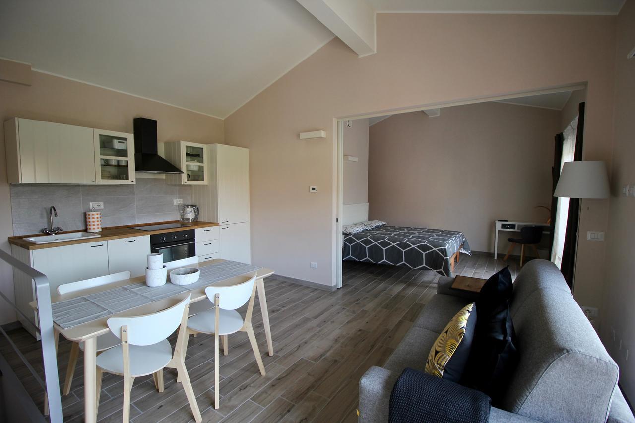 Hayloft Bed & Breakfast Корнаредо Екстериор снимка