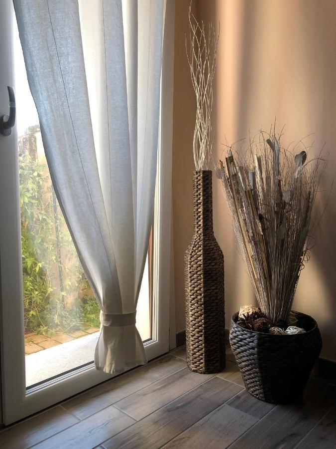 Hayloft Bed & Breakfast Корнаредо Екстериор снимка