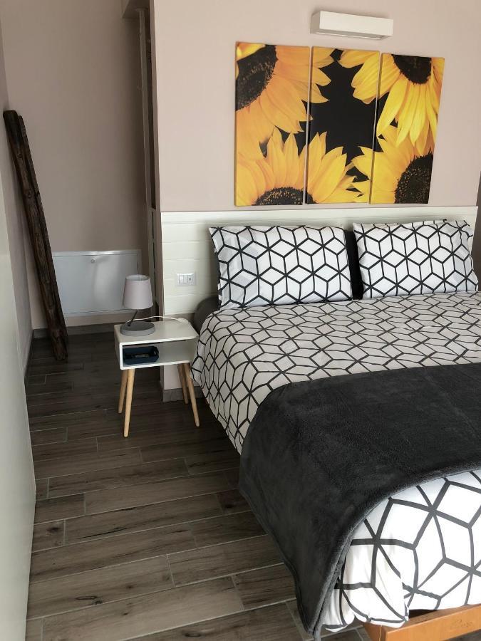 Hayloft Bed & Breakfast Корнаредо Екстериор снимка
